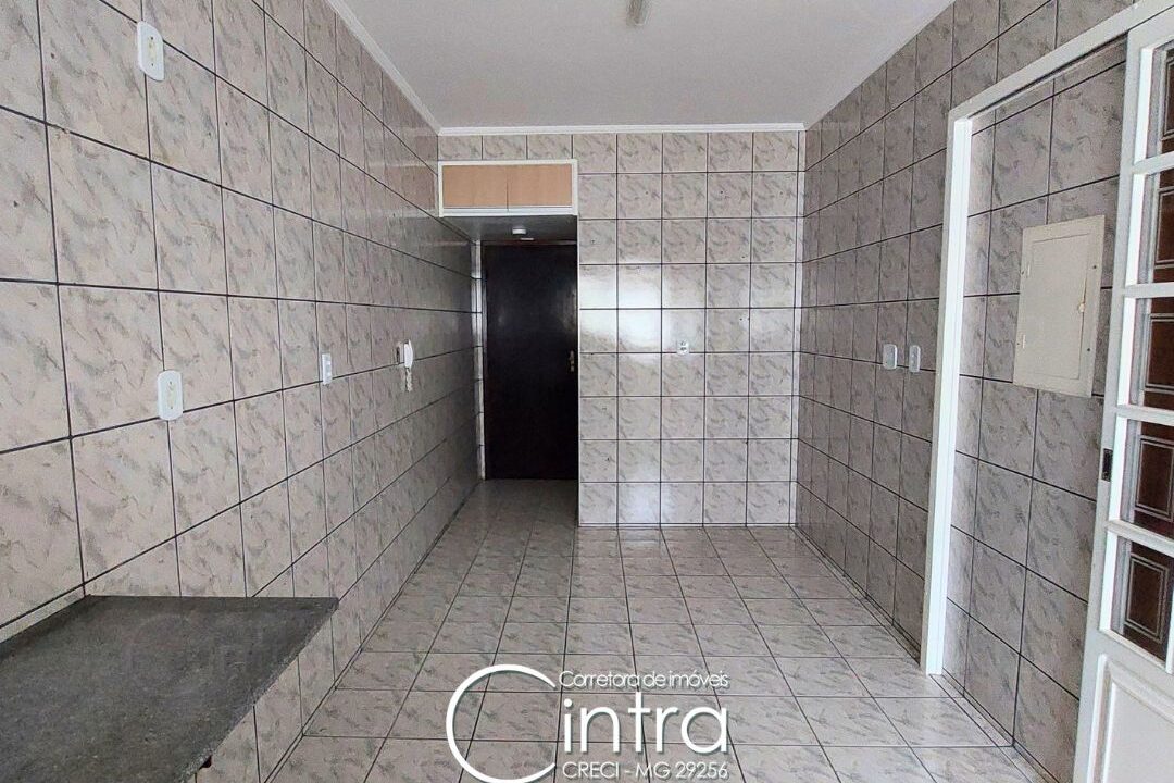 COMODOS (10)